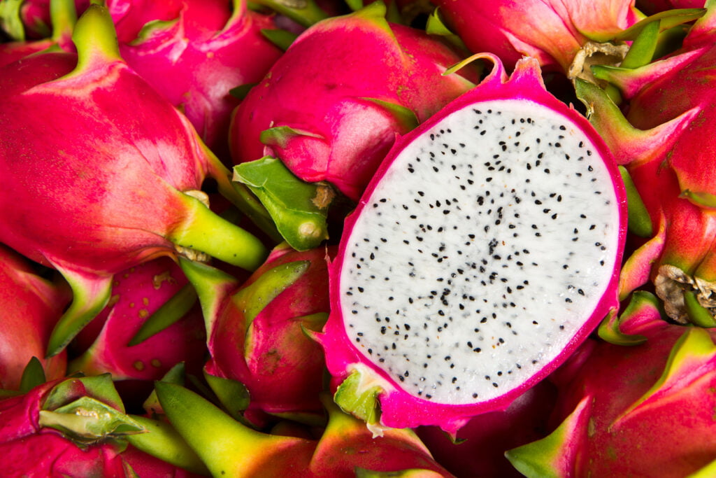Flavoured-water-with-a-taste-of-dragonfruit